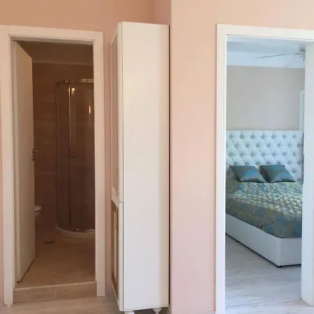 Lägenhet Harmony Suites