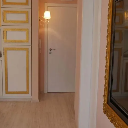 Lägenhet Harmony Suites